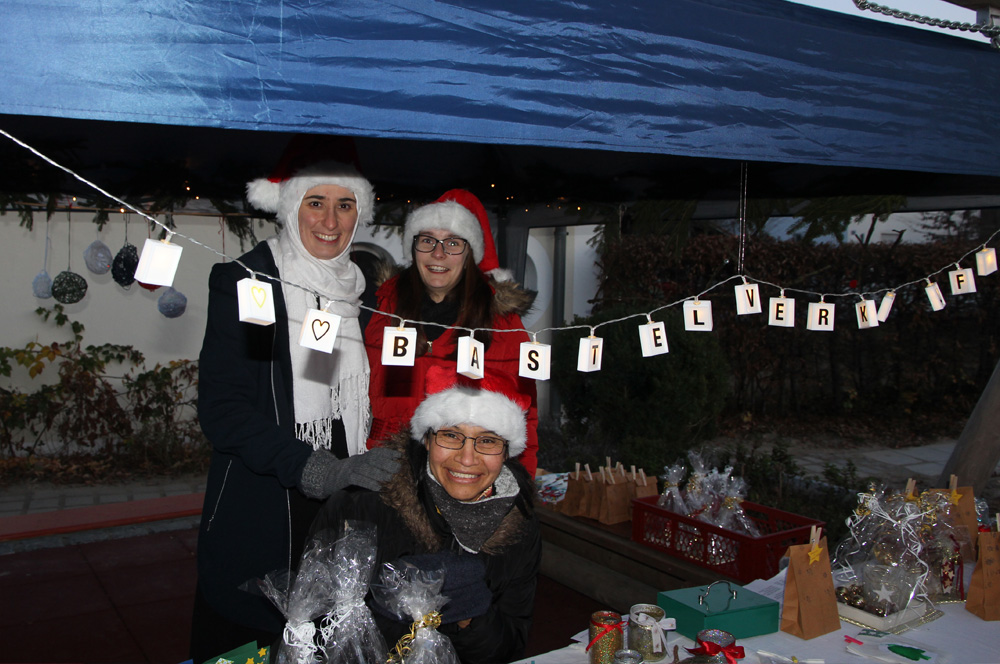 Weihnachtsmarkt im Garten der Villa Kunterbunt Pädagogisches Zentrum